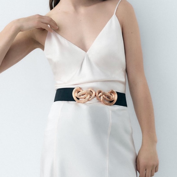 Zara limited edition buckled stretch belt you can’t miss main image 6